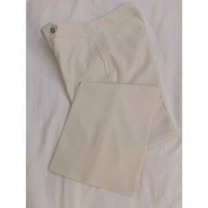 Calvin Klein Winter White Pants. In Great Condition, worn once. Classic Fit sz 8